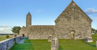 Conoce la Abadía de Clonmacnoise