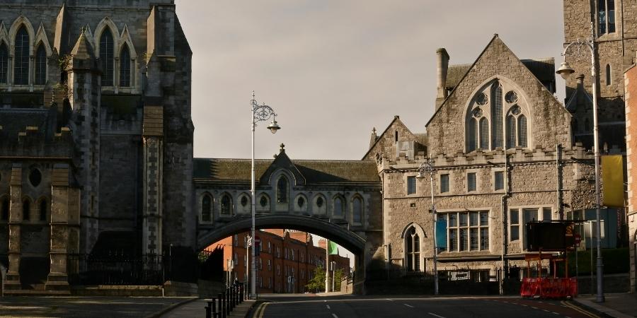 Es la Catedral Holy Trinity Irlanda