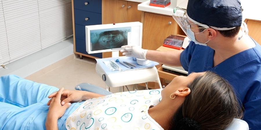 Cuanto Gana un Dentista en España