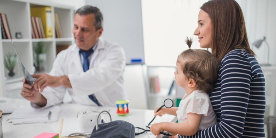 Sueldo para radiologos pediatras en España