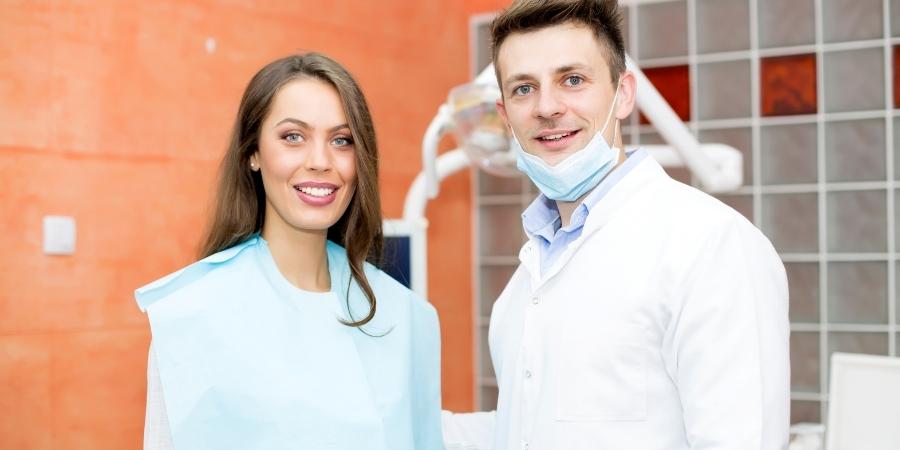 Ofrece becas para estudiar odontologa en Estados Unidos